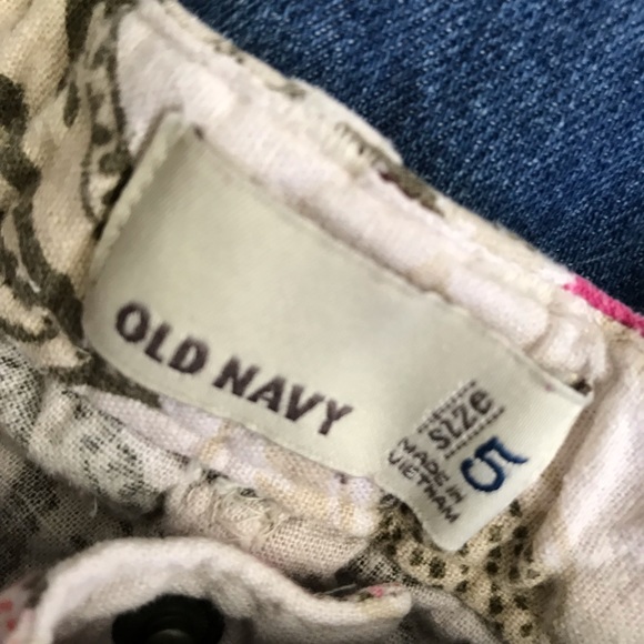 Girls Bottoms Bundle: Shorts, Jeans, Skirt size 5 - Picture 2 of 4